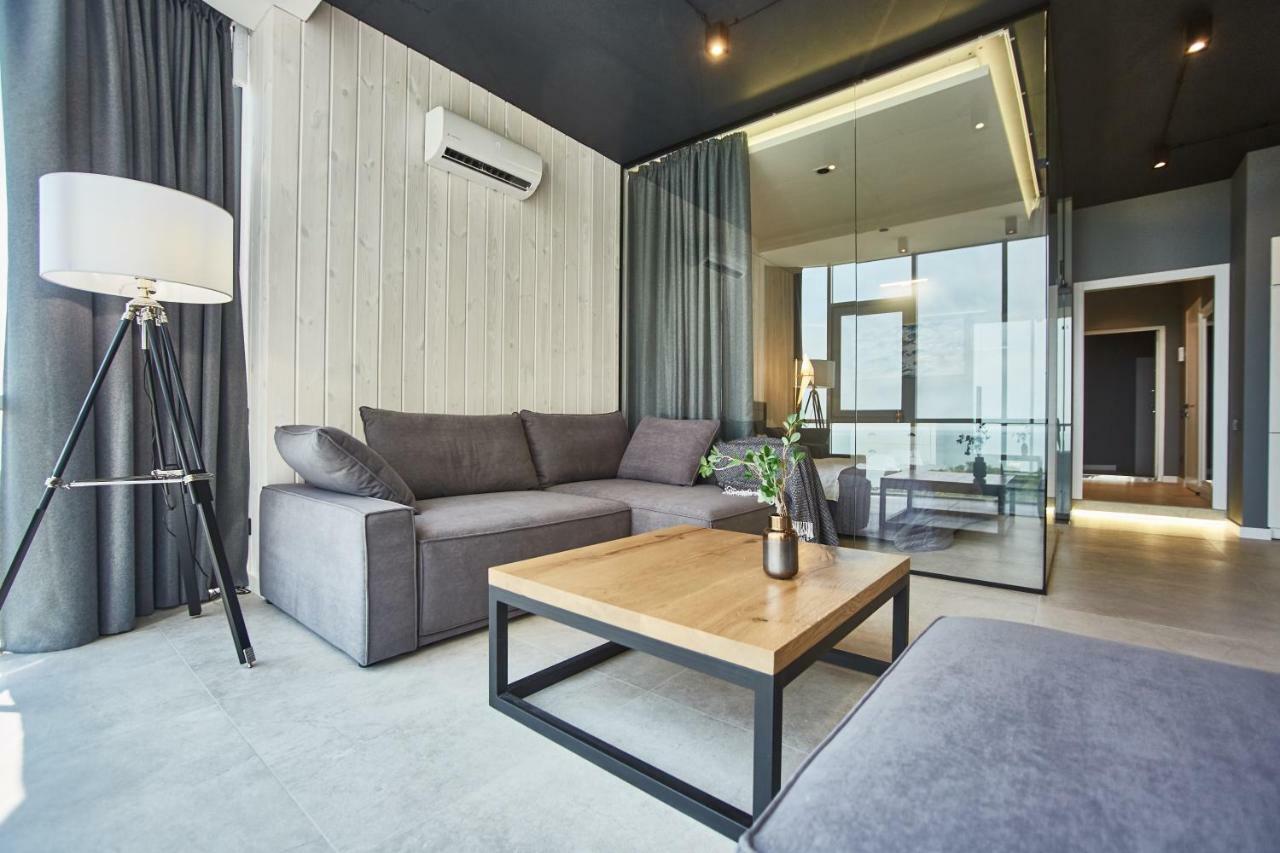 Gagarin Plaza Luxury Sea View Apartments Odesa Exterior foto