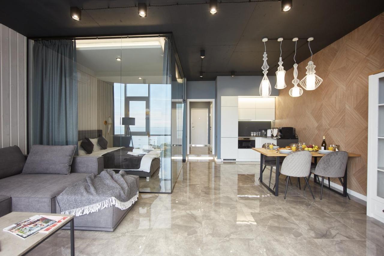 Gagarin Plaza Luxury Sea View Apartments Odesa Exterior foto